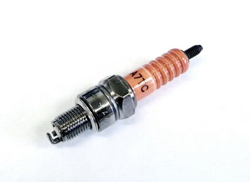 Spark plug a7tc for moped - a7tc,